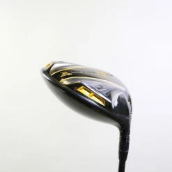 Cobra S3 Driver - Right-Handed - 10.5 Degrees - Stiff Flex -TaylorMade Drivers Sales 17747adc d0f4 5764 9826 f67b75cc8523
