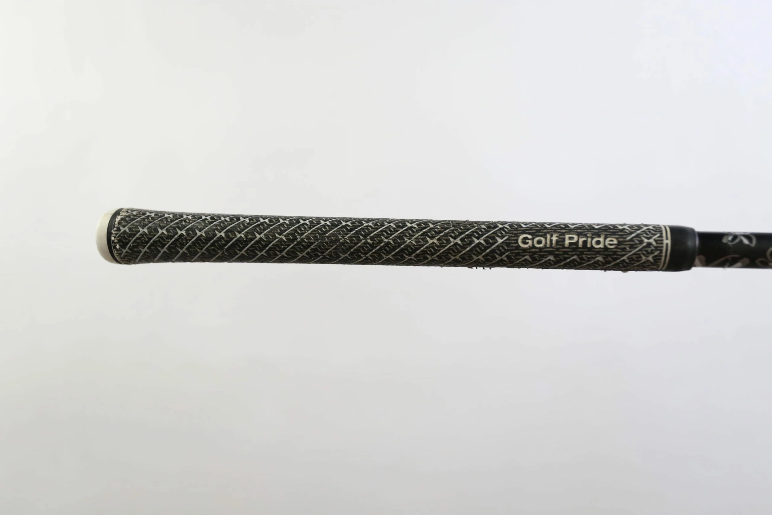 Titleist 913D2 Driver - Right-Handed - 8.5 Degrees - Stiff Flex 11 Titleist 913D2 Driver - Right-Handed - 8.5 Degrees - Stiff Flex - Image 9