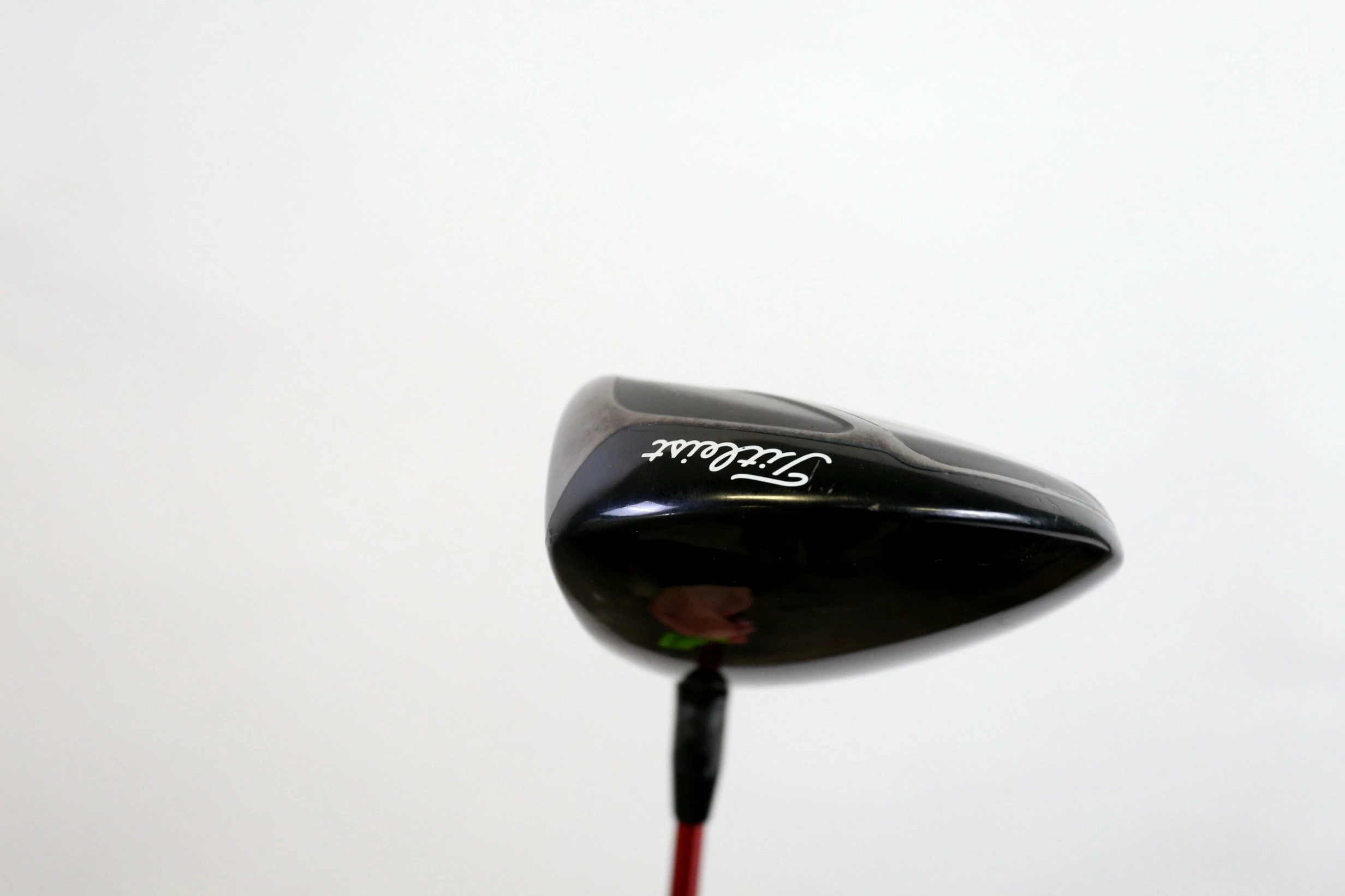Titleist 910D2 Driver - Right-Handed - 12 Degrees - Stiff Flex 6 Titleist 910D2 Driver - Right-Handed - 12 Degrees - Stiff Flex - Image 4