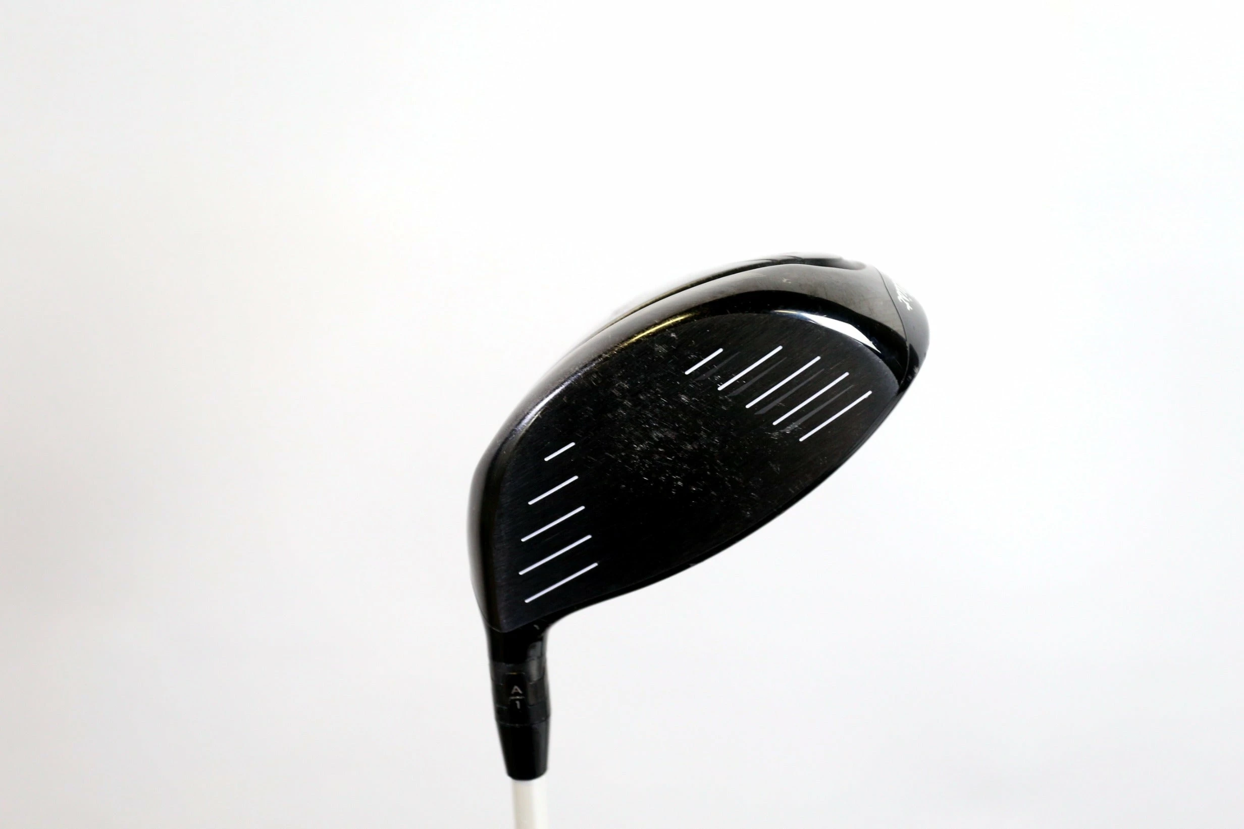 Titleist 915D2 Driver - Right-Handed - 10.5 Degrees - Stiff Flex 8 Titleist 915D2 Driver - Right-Handed - 10.5 Degrees - Stiff Flex - Image 6