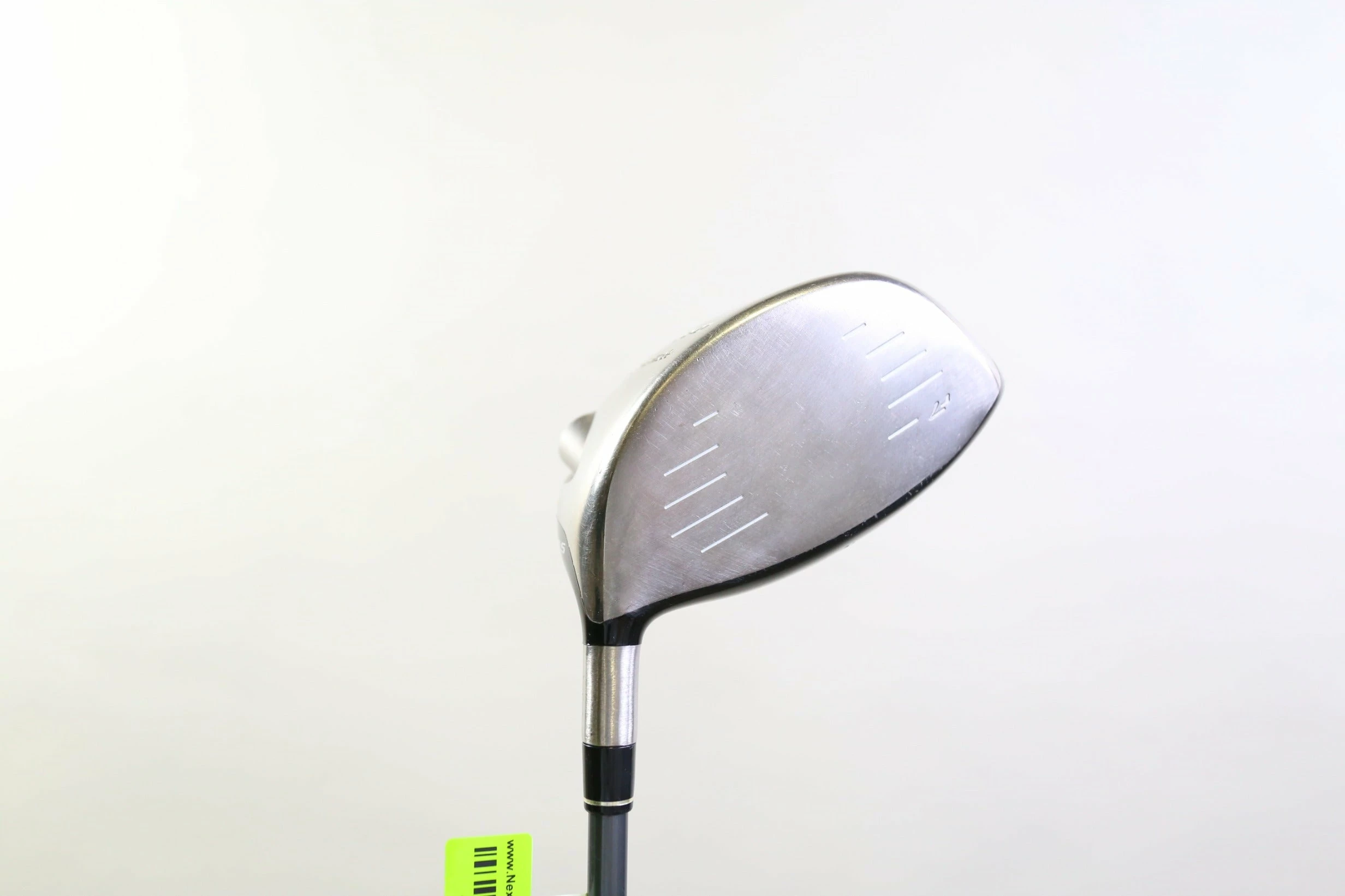 TaylorMade R7 460 Driver - Right-Handed - 9.5 Degrees - Regular Flex 4 TaylorMade R7 460 Driver - Right-Handed - 9.5 Degrees - Regular Flex - Image 2