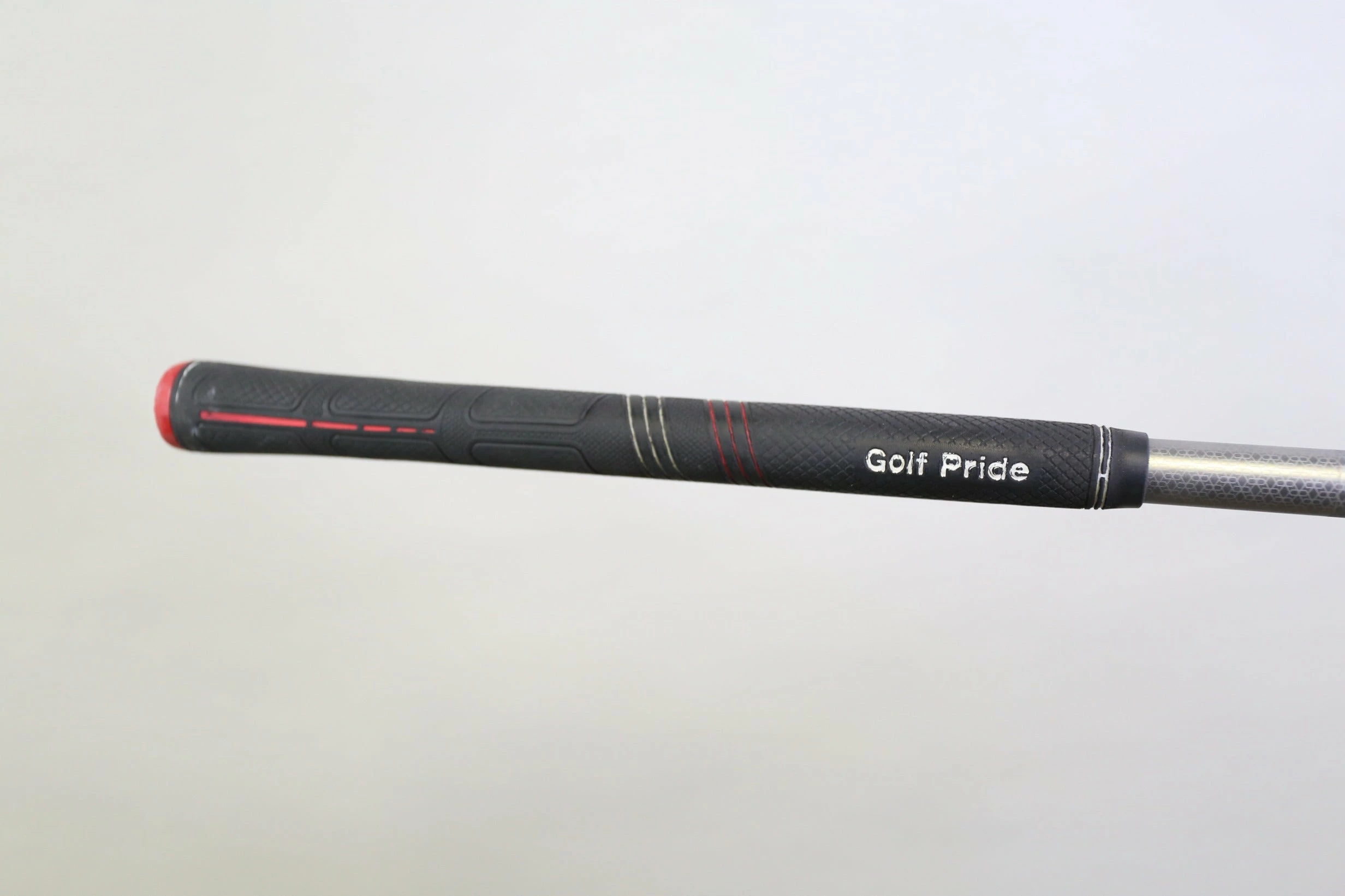 Titleist 915D2 Driver - Right-Handed - 10.5 Degrees - Stiff Flex 10 Titleist 915D2 Driver - Right-Handed - 10.5 Degrees - Stiff Flex - Image 8