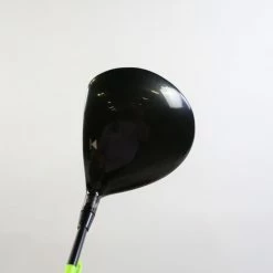 Titleist 913D2 Driver - Right-Handed - 8.5 Degrees - Stiff Flex 17 Titleist 913D2 Driver - Right-Handed - 8.5 Degrees - Stiff Flex -TaylorMade Drivers Sales a614be0b 2fb4 55f3 9dab 026da7d6c79e scaled