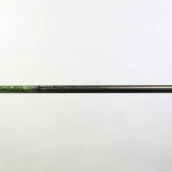 Titleist 915D2 Driver - Right-Handed - 9.5 Degrees - Stiff Flex -TaylorMade Drivers Sales a850dcef 9fc9 59f8 817d 2fb852708268