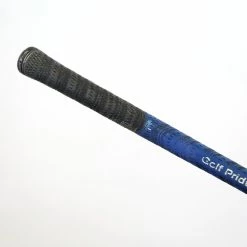 Cleveland HI BORE Driver - Right-Handed - 9.5 Degrees - Regular Flex -TaylorMade Drivers Sales b2e8cd89 1cc8 50c8 8b23 86669b10041e