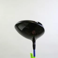 Titleist 913D2 Driver - Right-Handed - 10.5 Degrees - Stiff Flex -TaylorMade Drivers Sales c92abae1 3e56 57bc a6ee 2564d6b183be