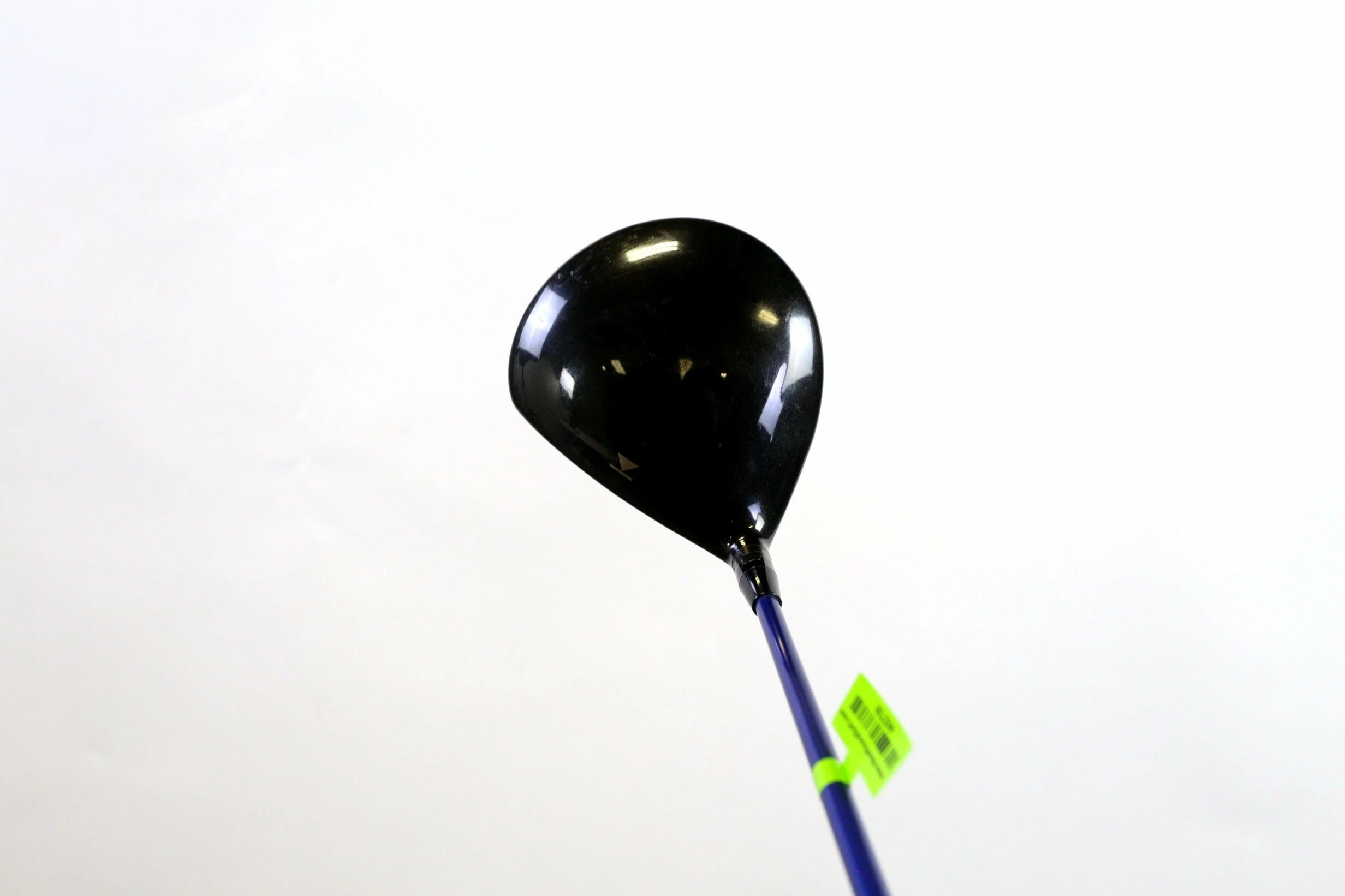 Titleist 913D2 Driver - Right-Handed - 9.5 Degrees - Regular Flex 9 Titleist 913D2 Driver - Right-Handed - 9.5 Degrees - Regular Flex - Image 7