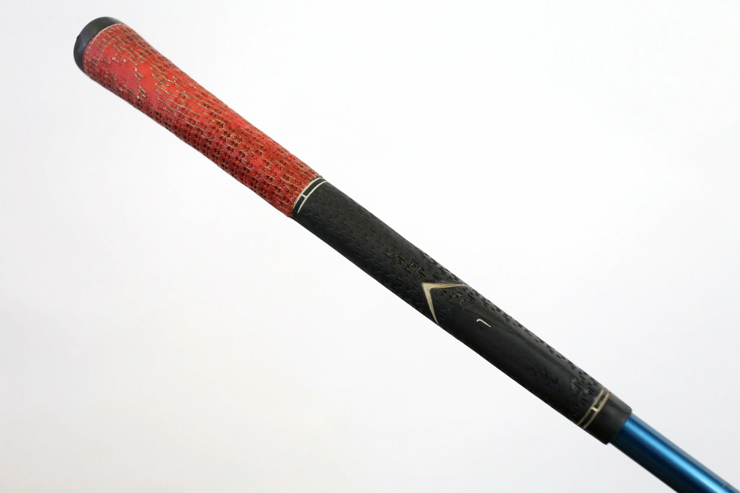 Titleist 907 D2 Driver - Right-Handed - 9.5 Degrees - Stiff Flex 11 Titleist 907 D2 Driver - Right-Handed - 9.5 Degrees - Stiff Flex - Image 9