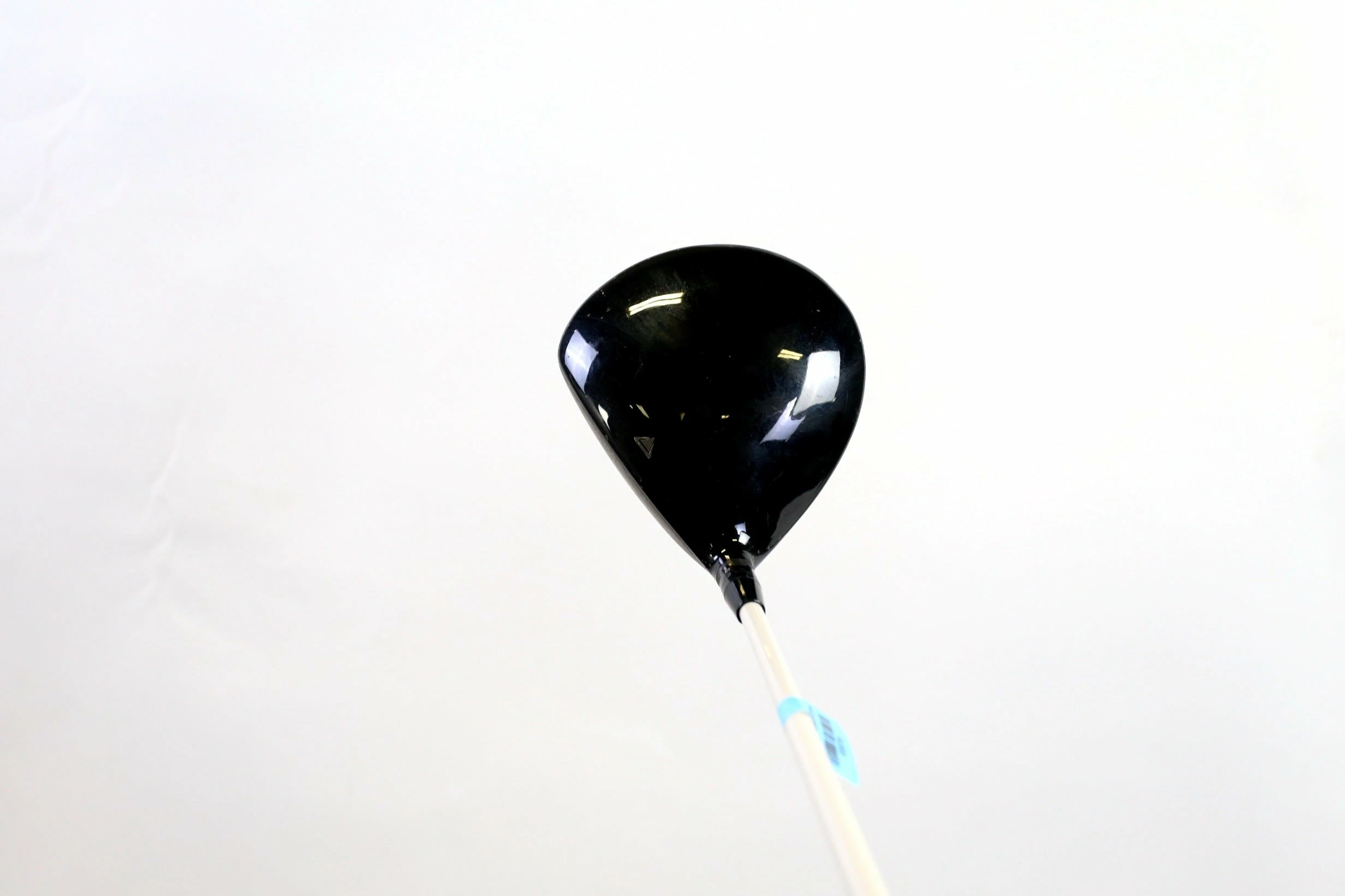 Titleist 915D2 Driver - Right-Handed - 10.5 Degrees - Stiff Flex 9 Titleist 915D2 Driver - Right-Handed - 10.5 Degrees - Stiff Flex - Image 7