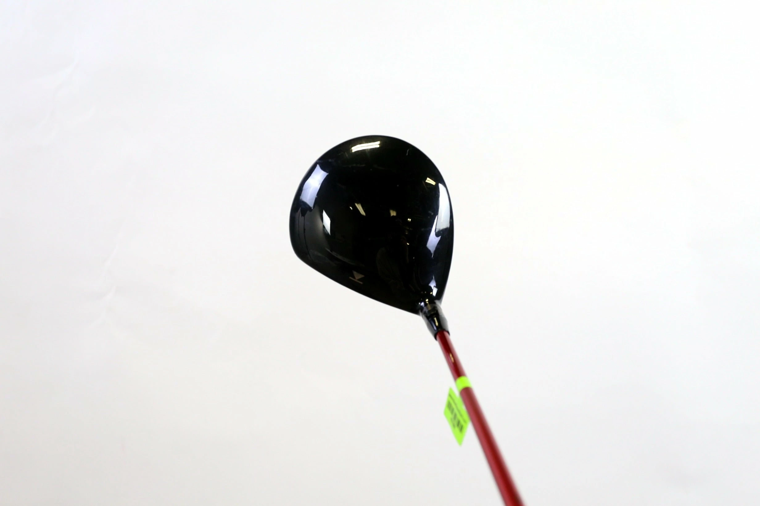 Titleist 910D2 Driver - Right-Handed - 12 Degrees - Stiff Flex 9 Titleist 910D2 Driver - Right-Handed - 12 Degrees - Stiff Flex - Image 7